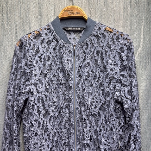 🚩 Zara Lace Women's bomber Jacket size medium - Picture 3 of 7